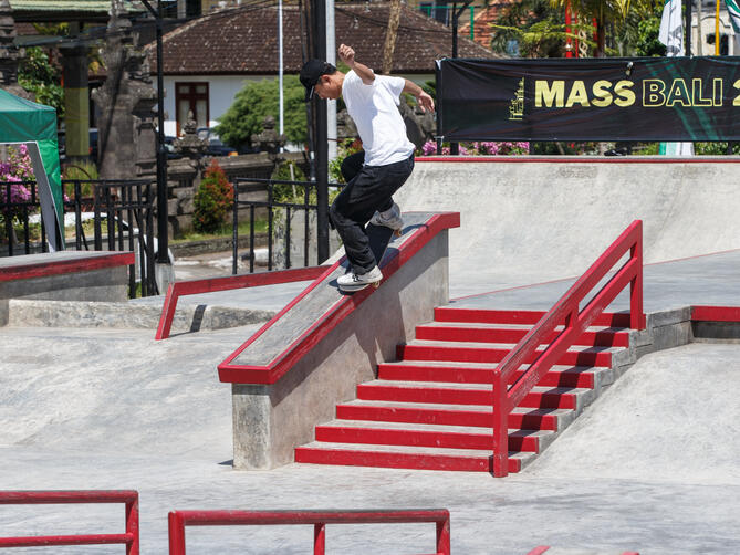 Gregorius Aldwin - FS nosegrind