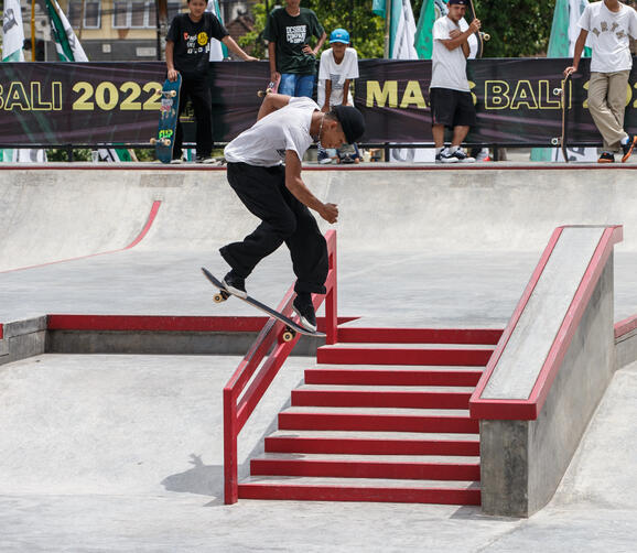 Master Samphaoklang - BS 270 lipslide