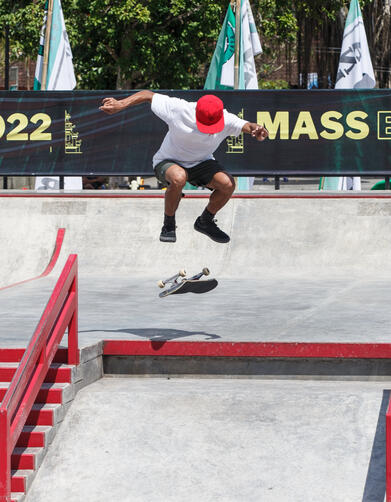 Lert Saeri - Nollie BS flip