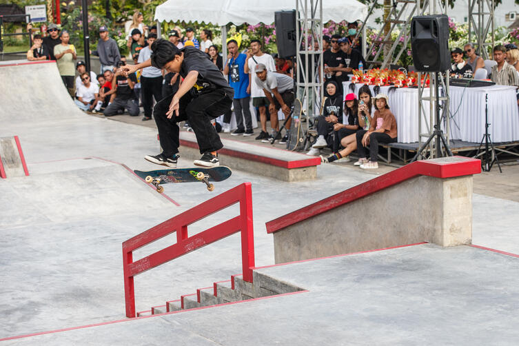 Basral Graito - Kickflip FS boardslide