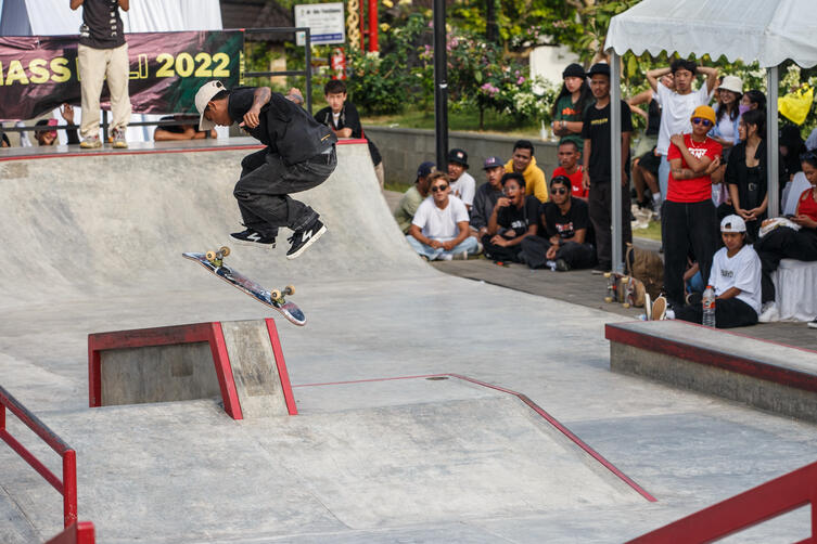 Chai Thawatchai - 360 flip FS 5050