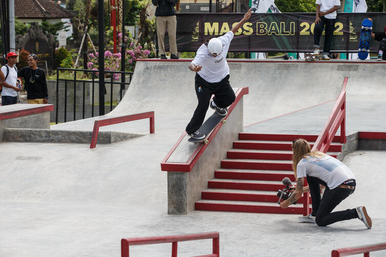 Margielyn Didal - BS nosegrind