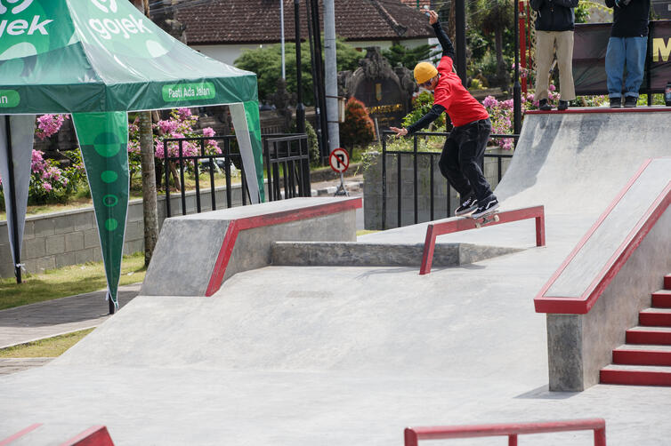 Cindy Lou Serna - BS feeble