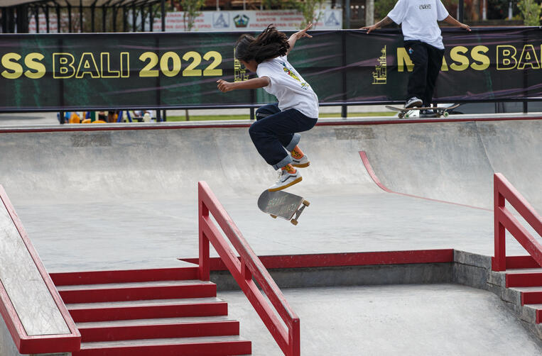 Kyandra Kailana Susanto - Kickflip