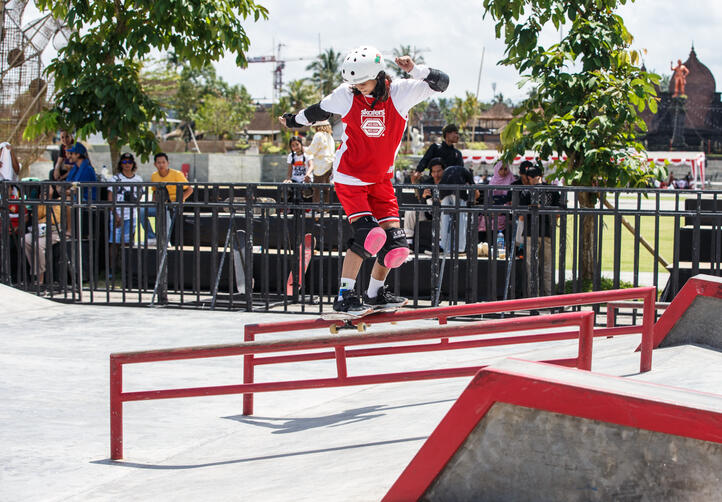 Leika Di Comar - FS boardslide