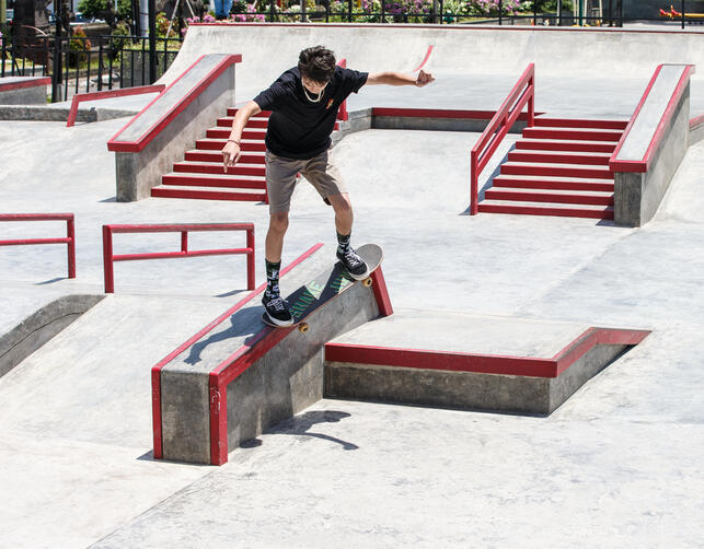 Genghis Bradley - BS crooked grind