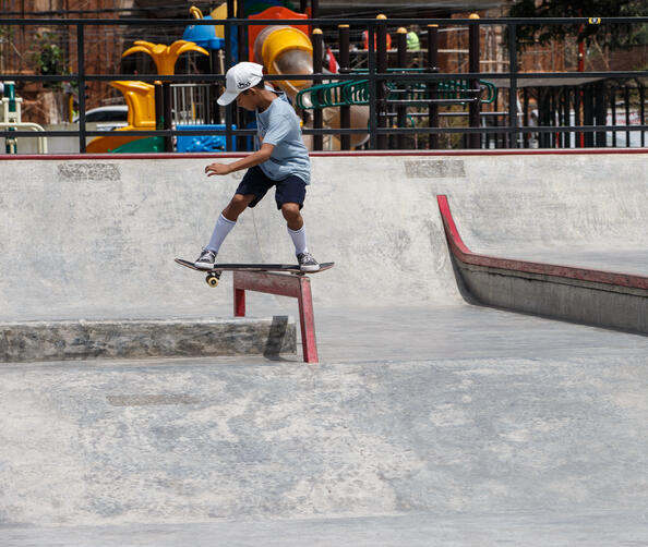 Dylon Putu - FS boardslide