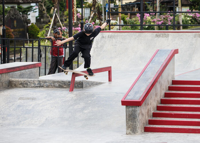 Daniil Platonov - BS boardslide