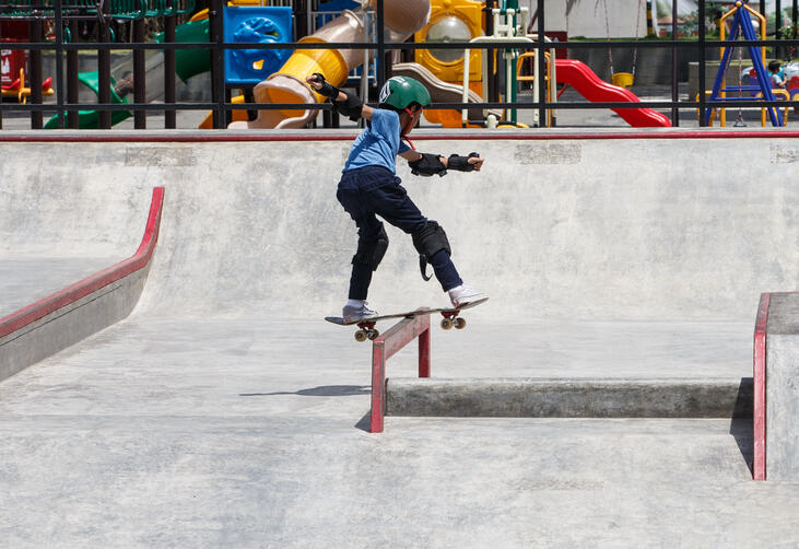 Kalani Nesbit - BS boardslide