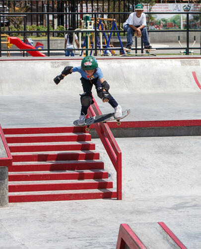 Kalani Nesbit - BS boardslide