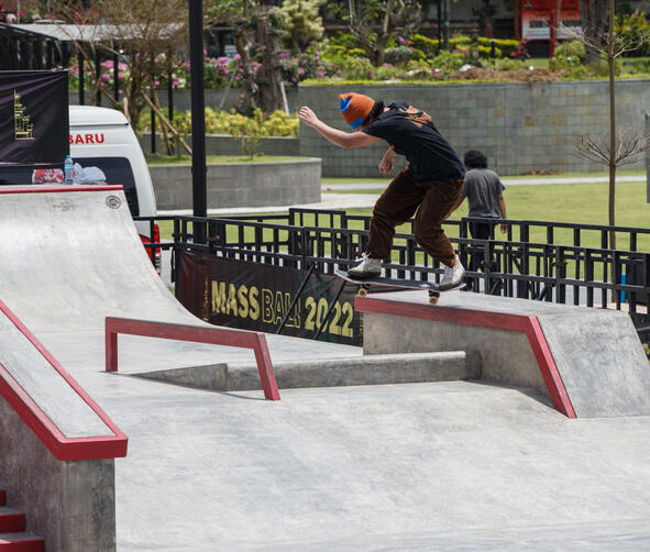 Daegal Hafiz - BS tailslide